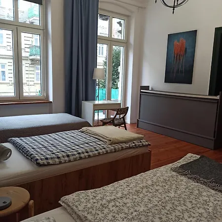 Apartament Paprotka 100M Legnica Eksteriør bilde